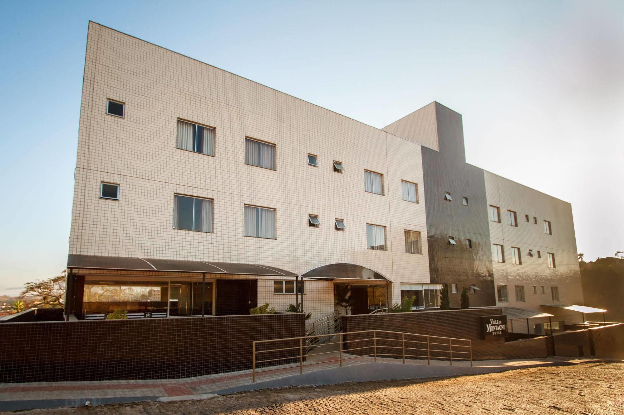 Ville De Montagne Hotel Brumadinho Exterior photo